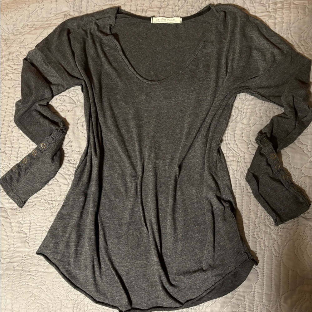Gently Used Free People Long Sleeve